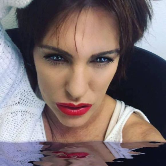 Meet your Posher, Denetia - Picture 1 of 1